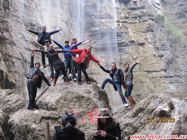 曉峰風(fēng)景區(qū)之旅——廣聯(lián)2011年春游剪影