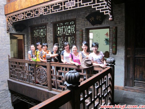 九月丹桂香 廣聯(lián)鳳凰游