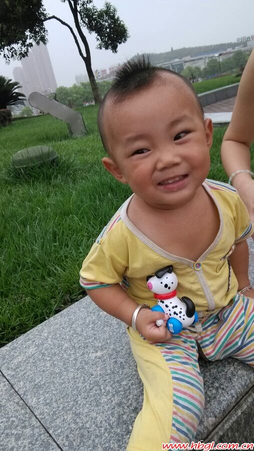 兒子開心