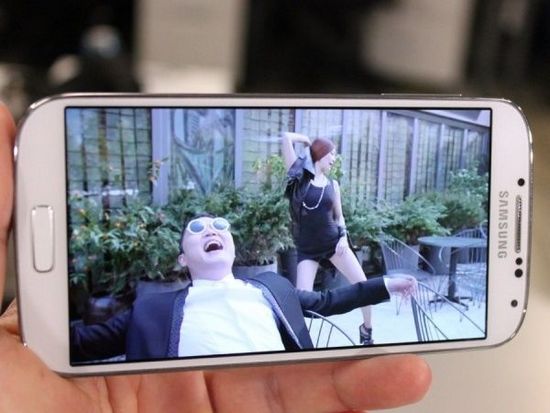 三星S4讓IPONE  5S嘆為觀止12個(gè)功能