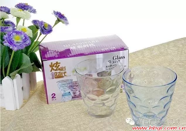 沃的學(xué)生秀  曬照贏手機