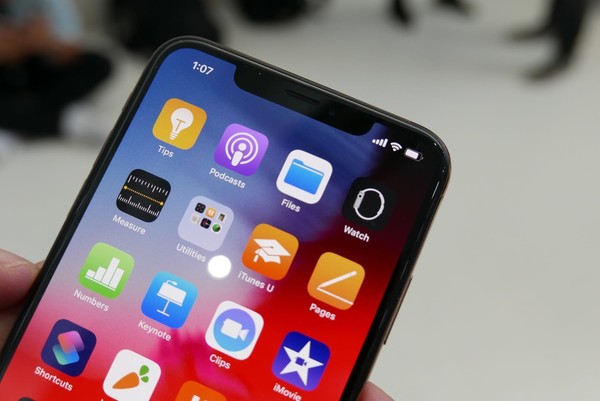 金色必買!iPhone XS/XS Max現(xiàn)場真機(jī)上手