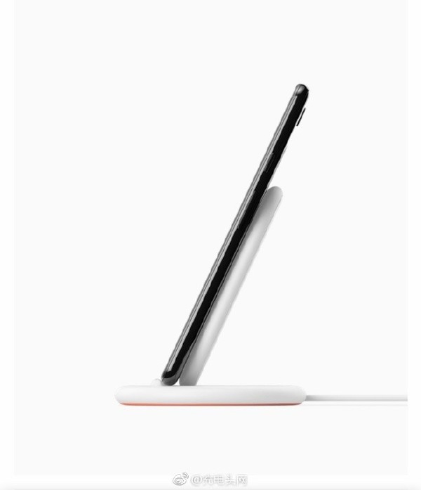 谷歌無(wú)線充電底座發(fā)布 10W快充79美元