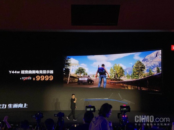 聯(lián)想多款PC產(chǎn)品亮相發(fā)布會(huì) Y系列開(kāi)啟1TB SSD時(shí)代！  CNMO